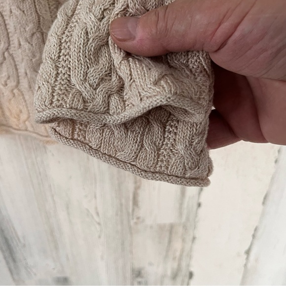 Lauren Ralph Lauren Women’s Size Large Round Neck Cable Knit Sweater In Bone - Picture 4 of 6